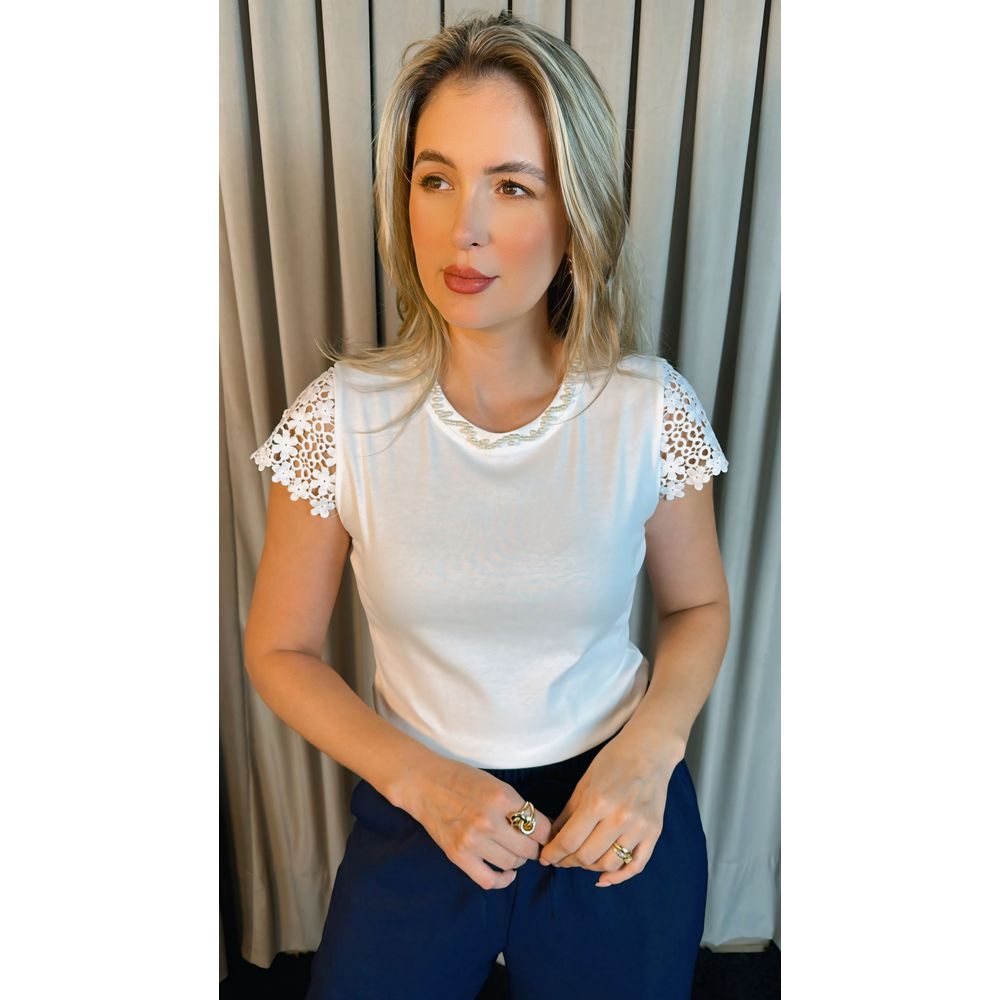 T-shirt Feminina Manga Bordado Cod 524 - Branca