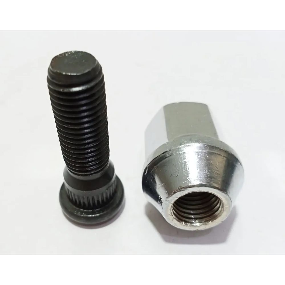 Kit 4 Prisioneiros + 4 Porcas Corolla com Arruela – Fixação Segura e Visual Cromado Premium