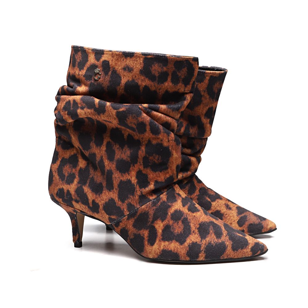 Bota Cano Baixo Celine Enrugada Onça Camel Gats