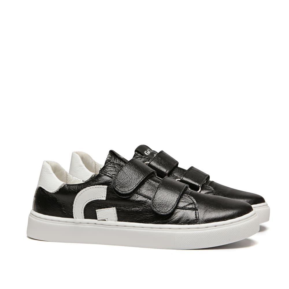 Tênis StrideEase Gats Preto e Branco