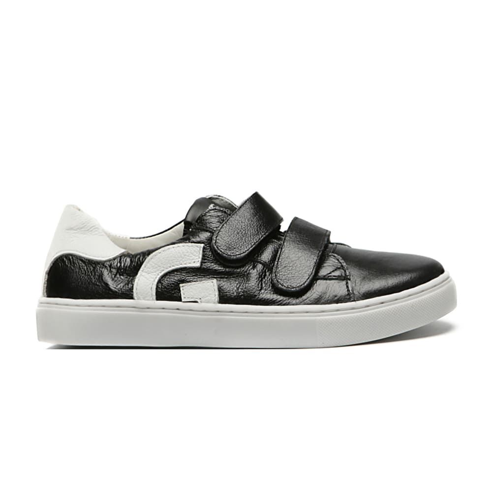 Tênis StrideEase Gats Preto e Branco