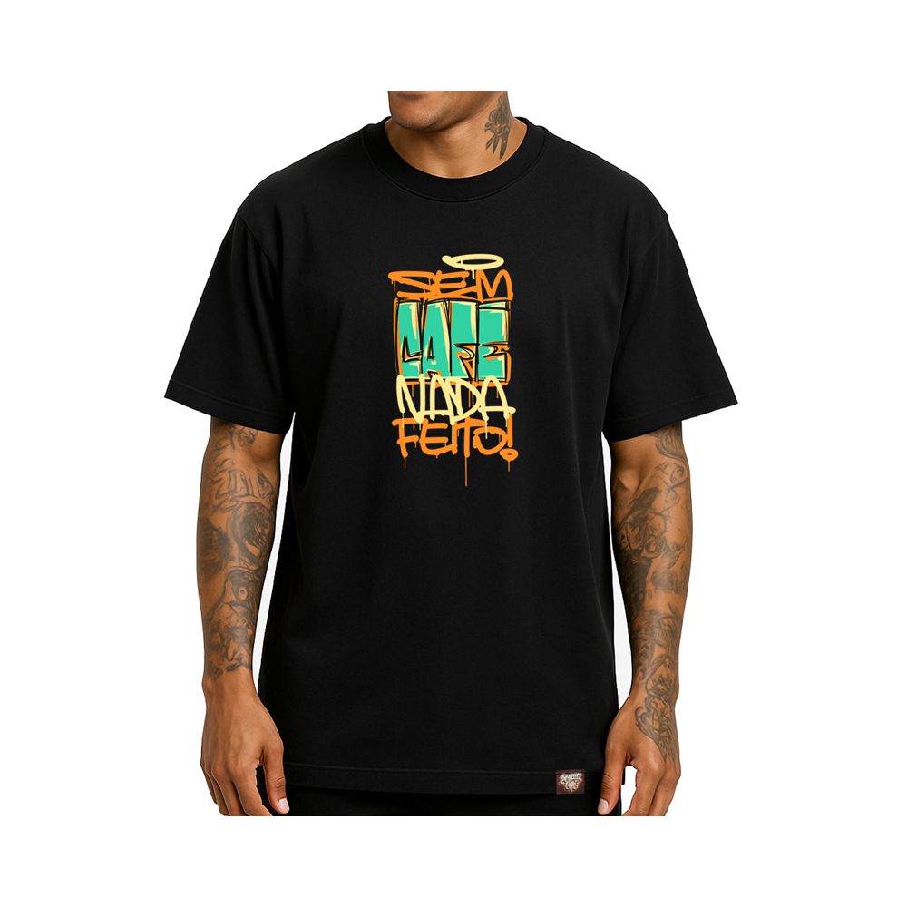 Camiseta SEM CAFÉ NADA FEITO - Preta