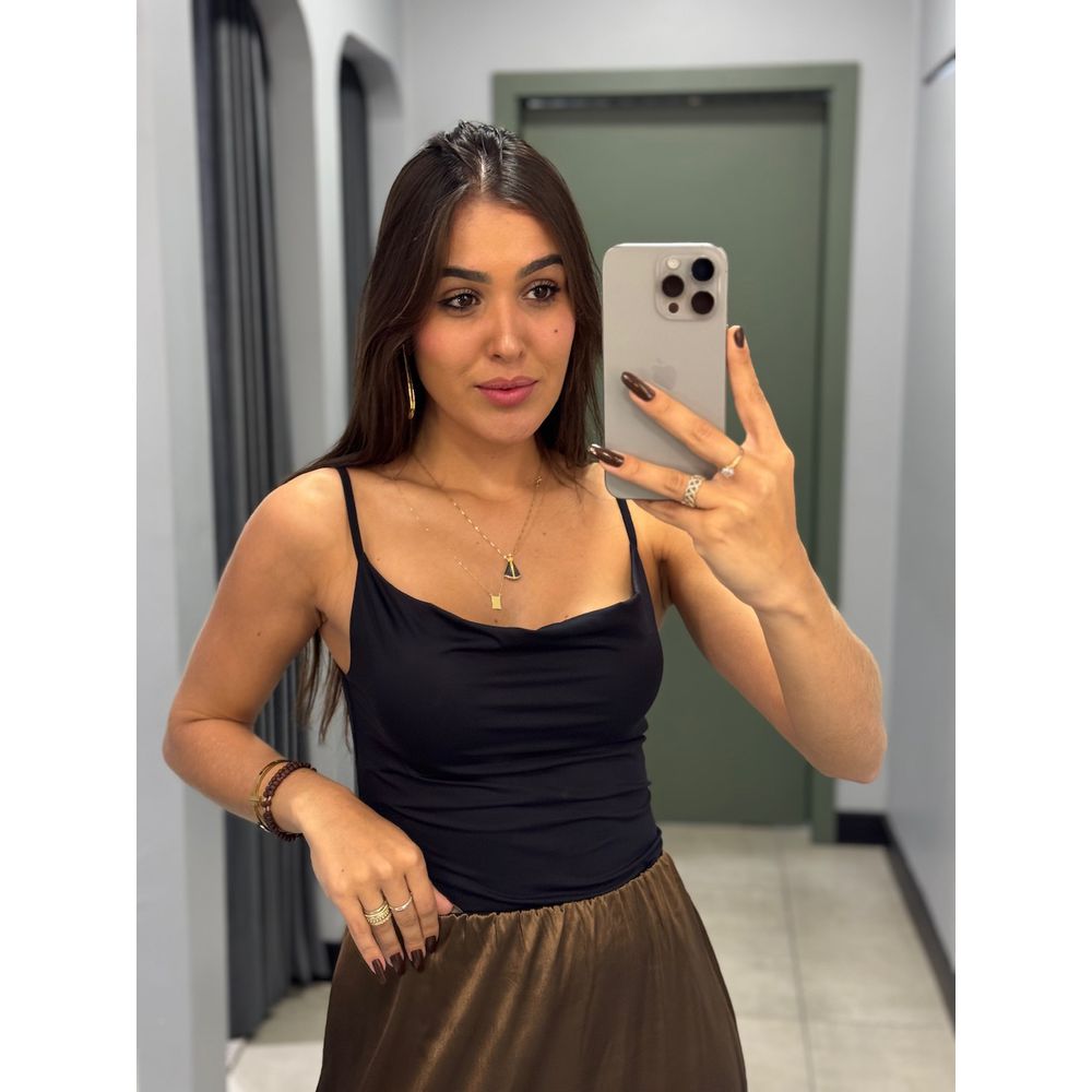 BLUSA MARCELA ALCINHA PRETO