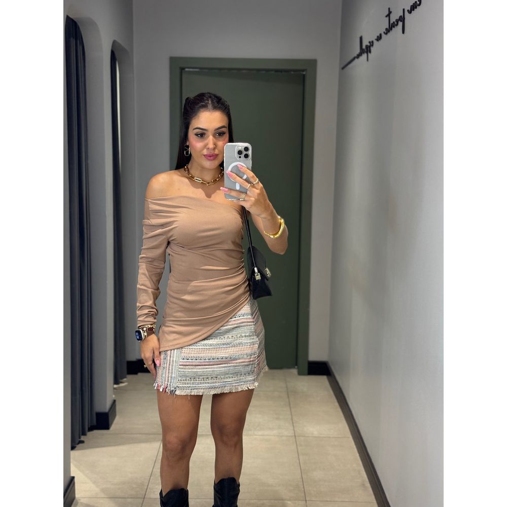 BLUSA ISIS ASSIMETRICA NUDE