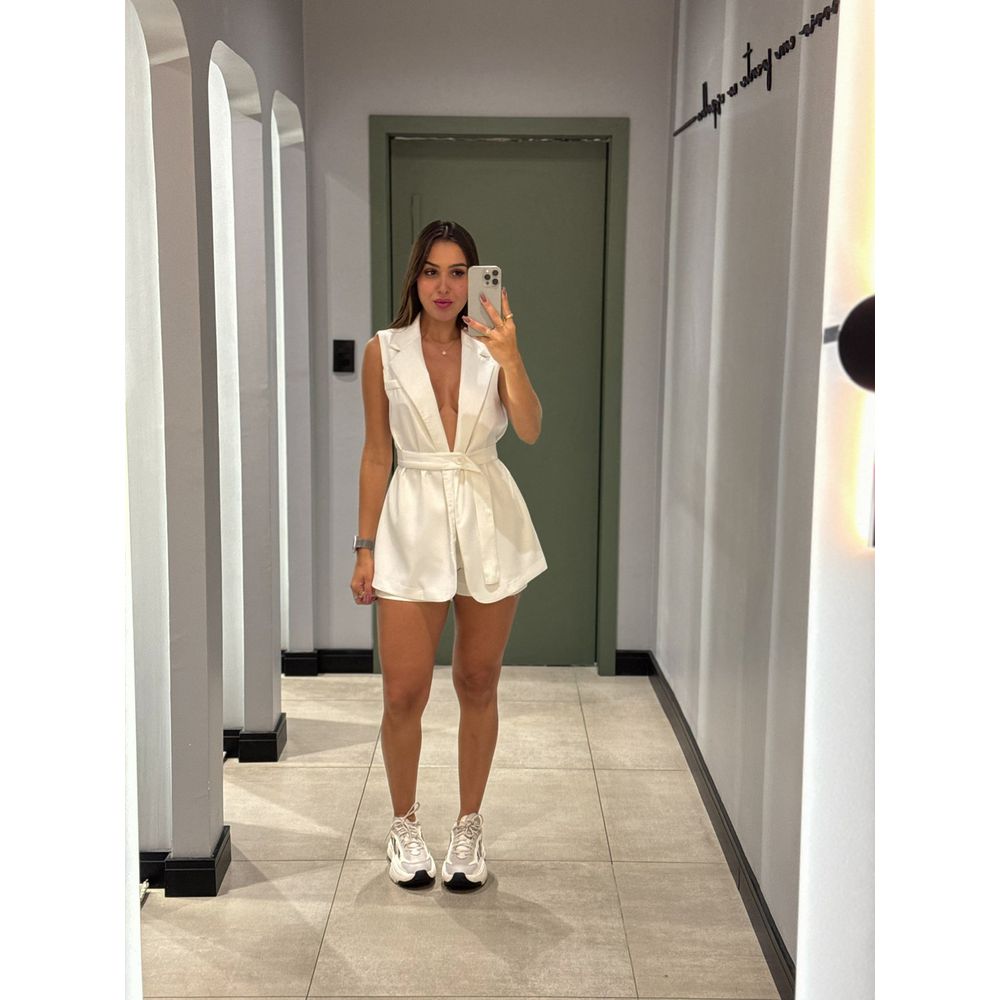 CONJUNTO AMANDA SHORT OFF WHITE