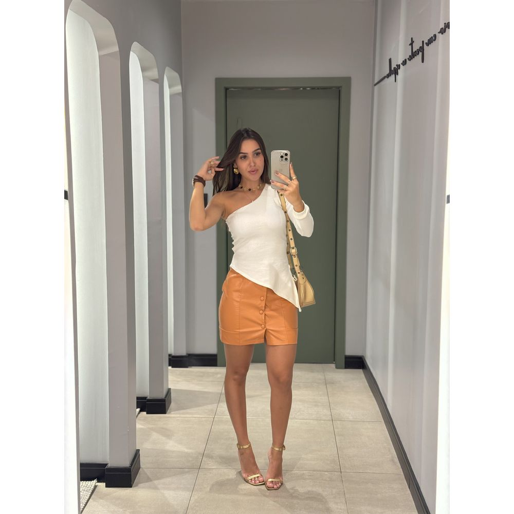 BLUSA JU ASSIMÉTRICA OFF WHITE