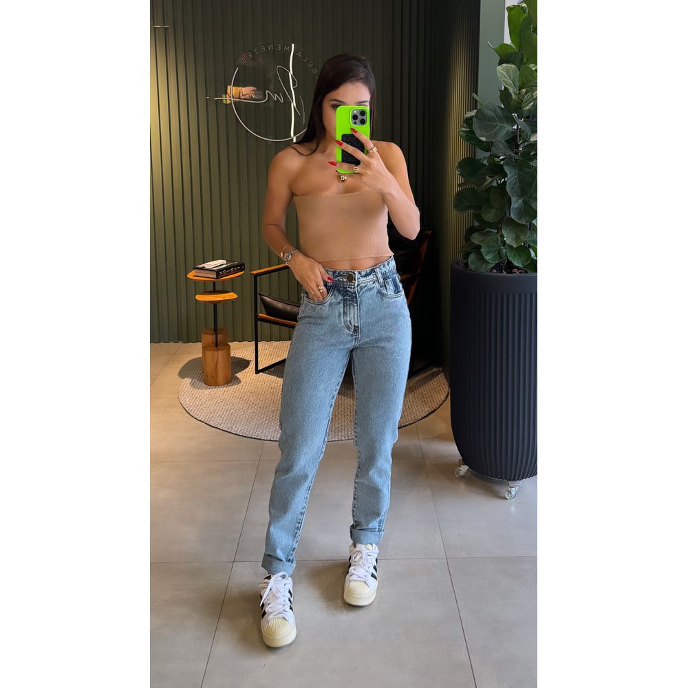 CALÇA MOM JEANS MARMORIZADA 