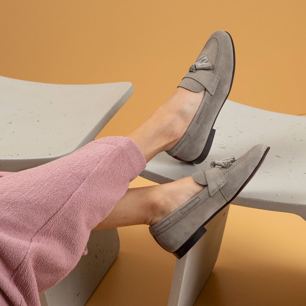 Sapato Feminino Loafer Tassel Allegra Suede Croche