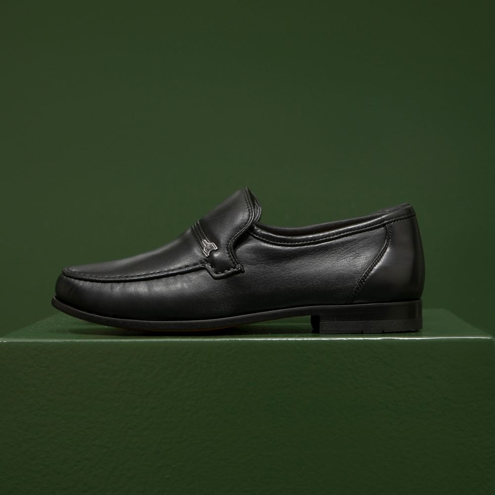 Clássico Mocassim Preto 001 Couro e Antiderrapante