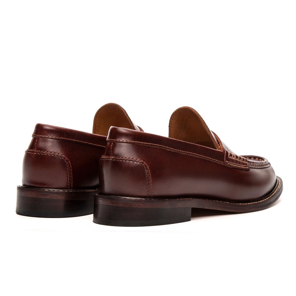 Mocassim Feminino Ornella Havana em Couro com Costura Clara