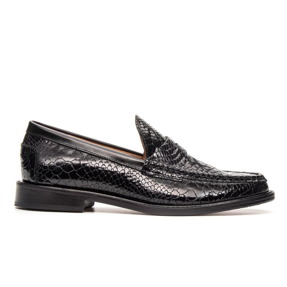 Mocassim Feminino Ornella Couro Verniz Preto