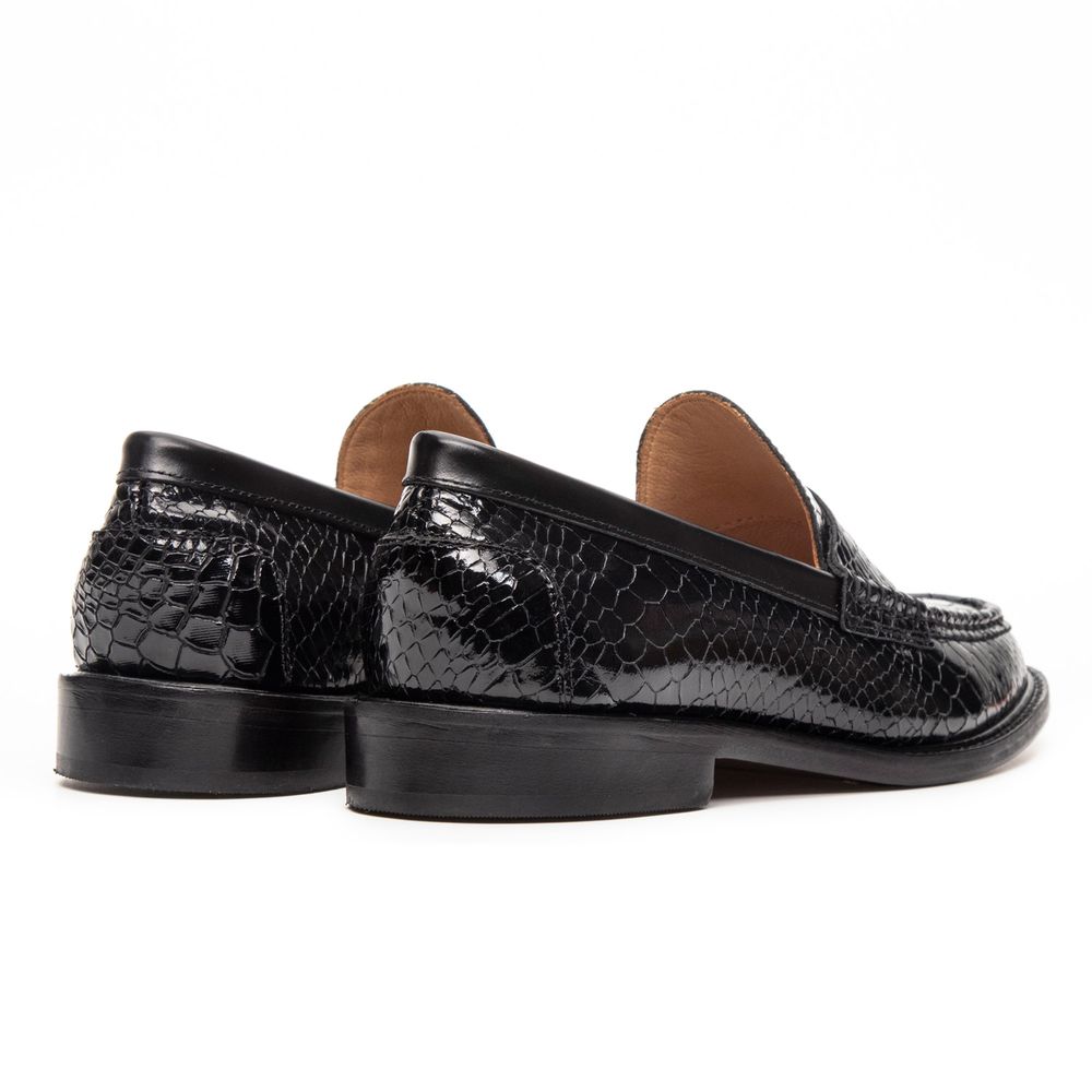 Mocassim Feminino Ornella Couro Verniz Preto