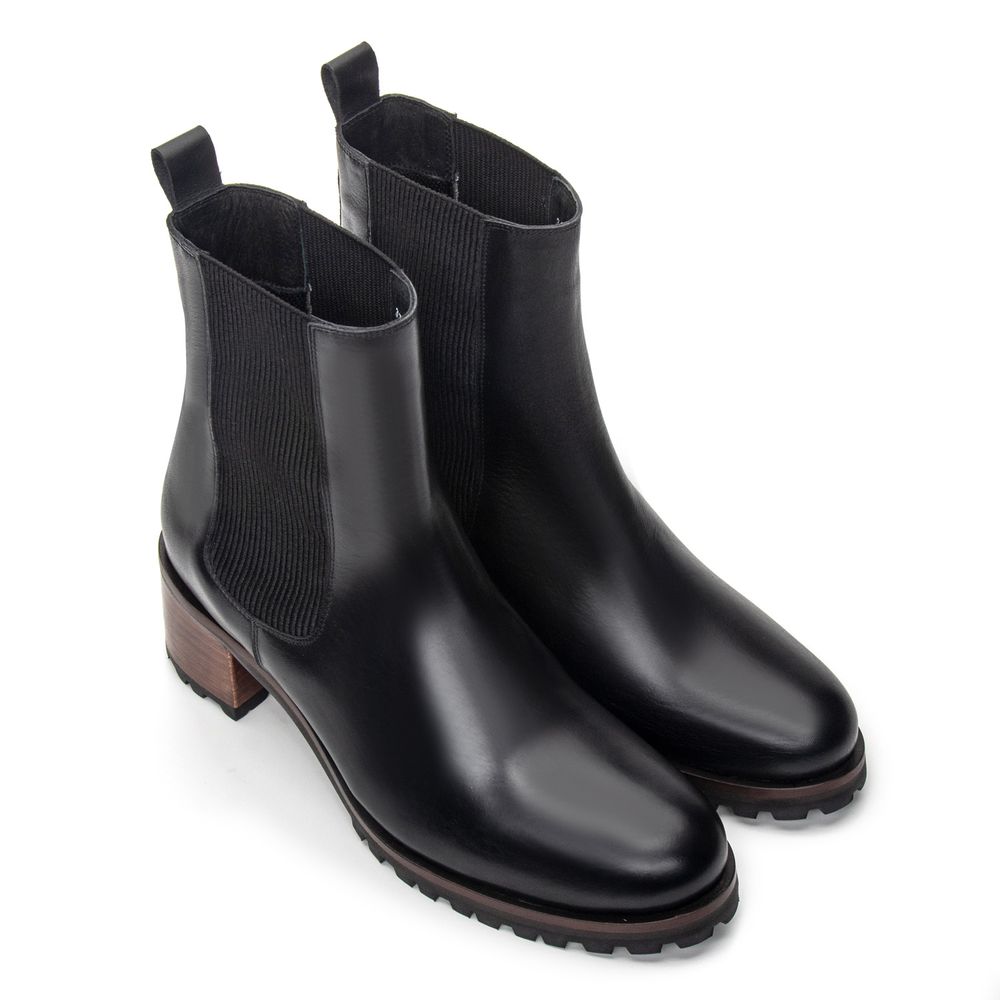 Bota Chelsea Feminina Spezia Preta