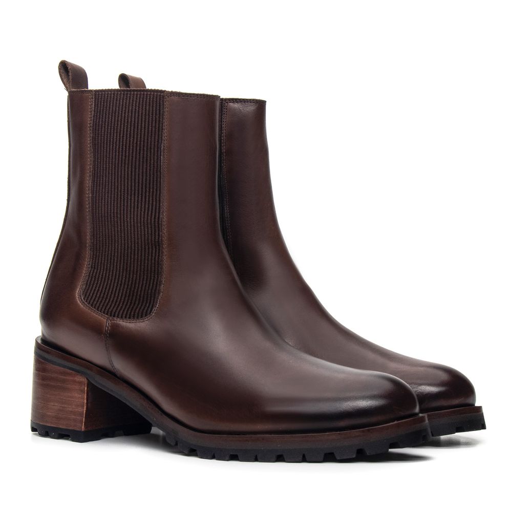 Bota Chelsea Feminina Spezia Castanho