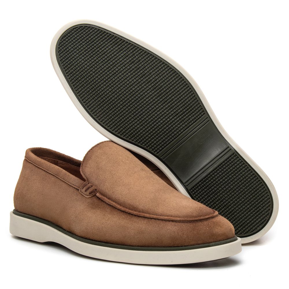 Mocassim de Couro Nuts Solado de Borracha