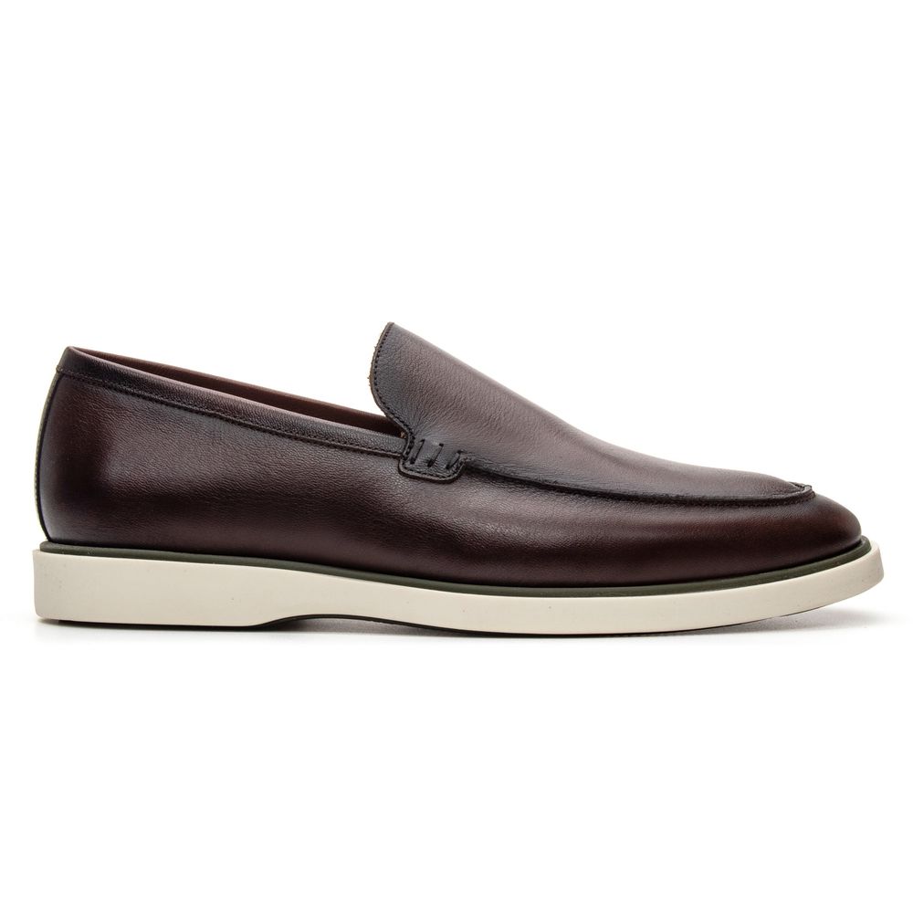 Mocassim de Couro Café Solado de Borracha