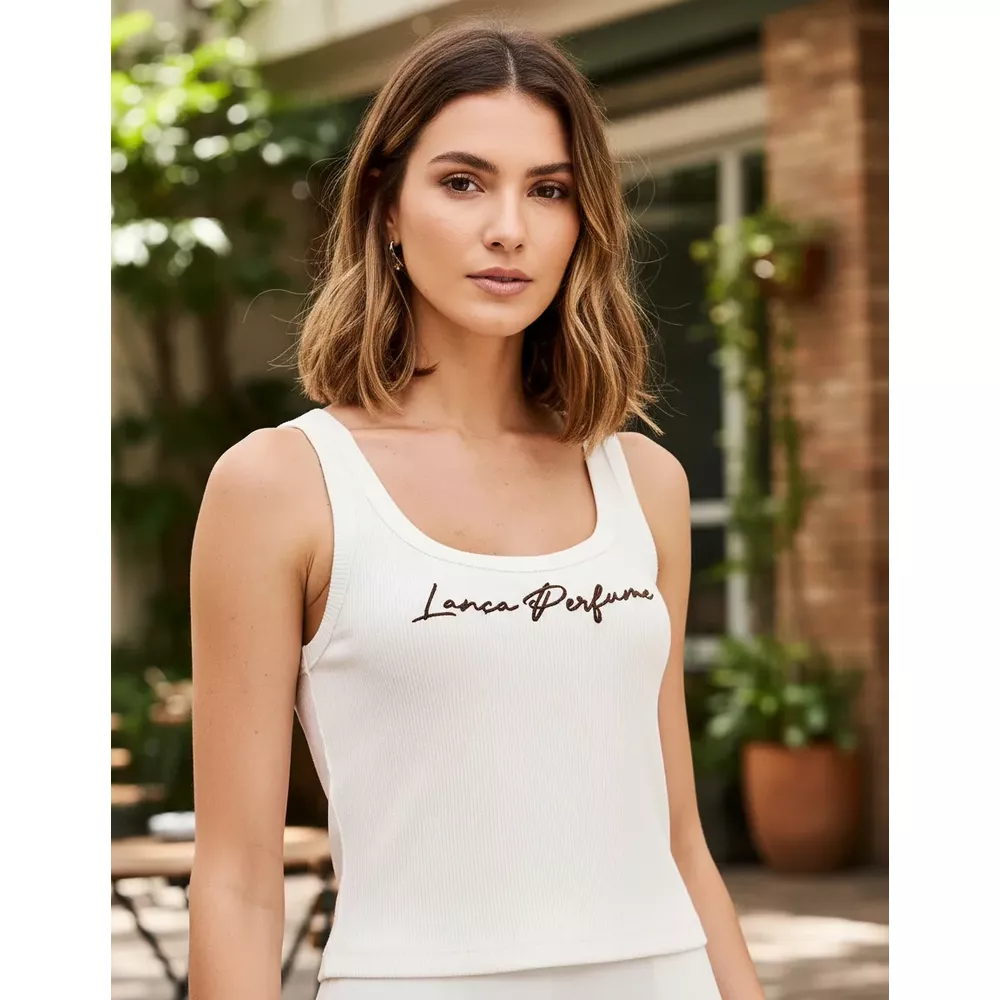 REGATA CANELADA COM BORDADO LANÇA PERFUME - Le Preppy