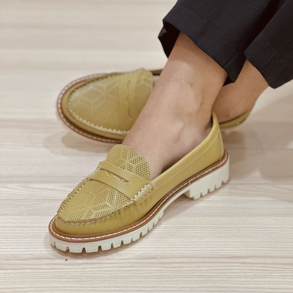 Mocassim Em Couro Amélia Verde