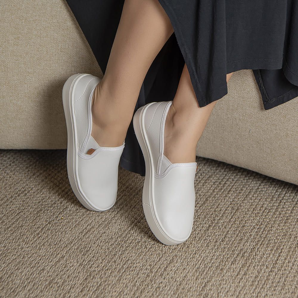 Tênis Slip On Tamires Branco - Loja Gabriela Ribeiro