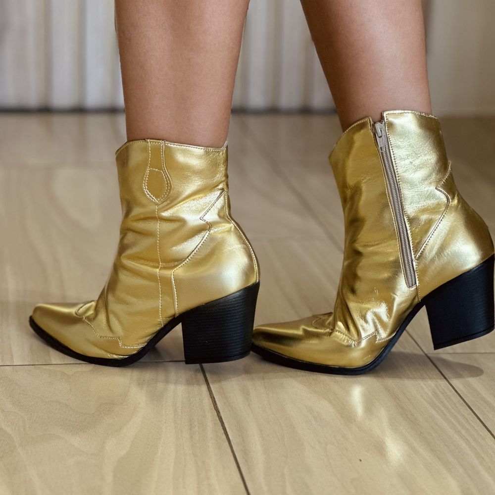 Bota Western Francine Dourado