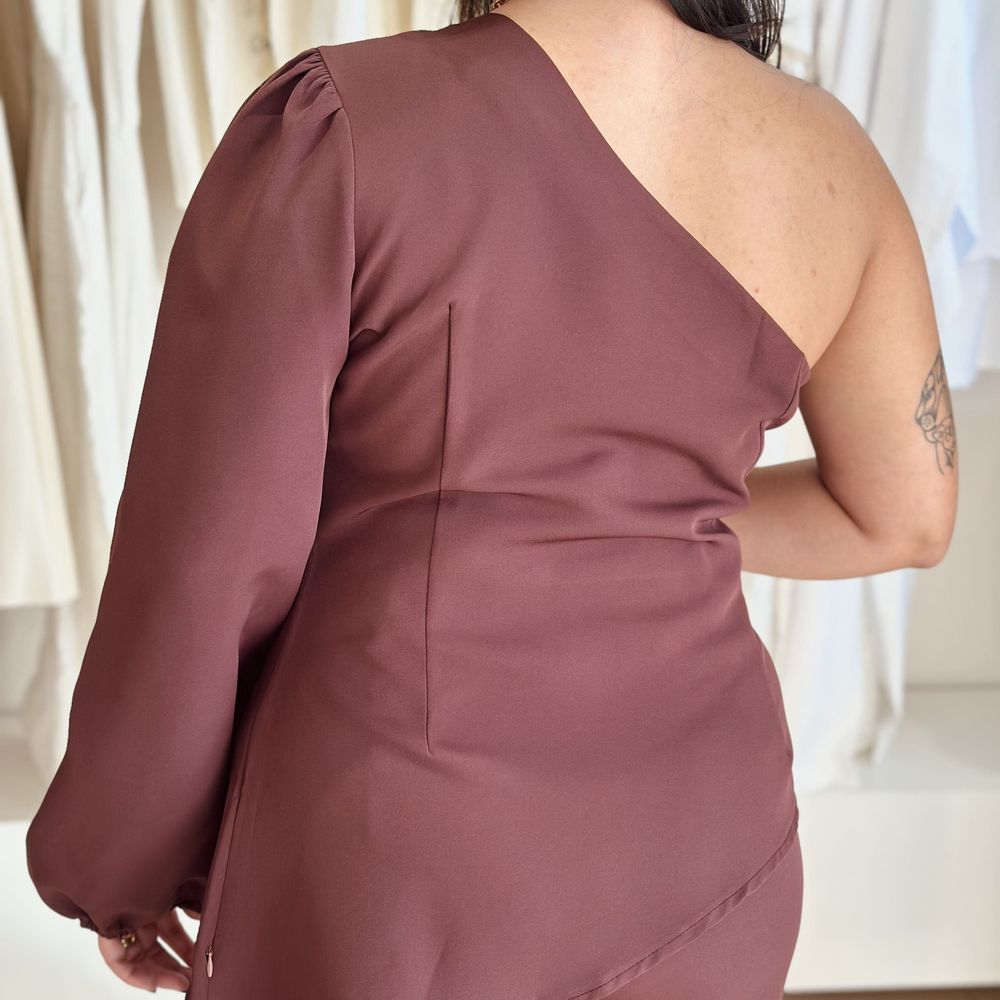 Conjunto Antonela Marrom