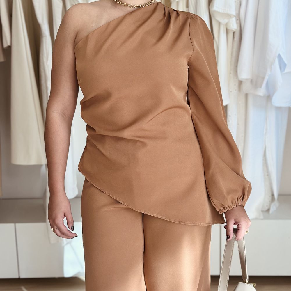 Conjunto Antonela Caramelo