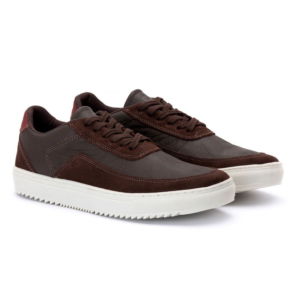 Tenis Quebec Skeeter Café em Couro 
