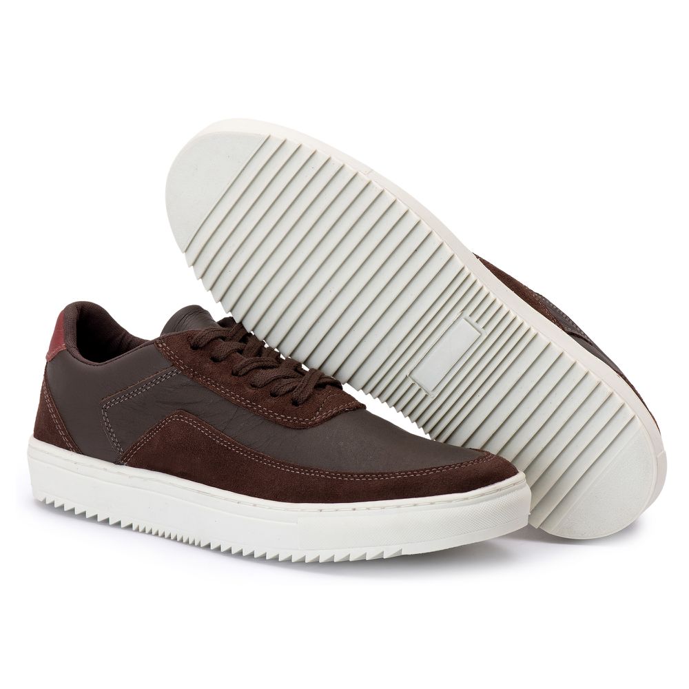 Tenis Quebec Skeeter Café em Couro 