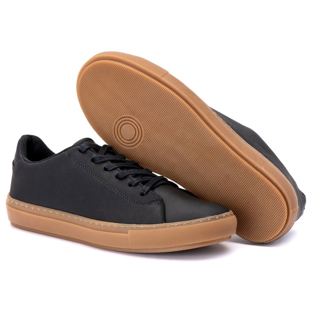 Tenis Quebec Fitch Preto em Couro