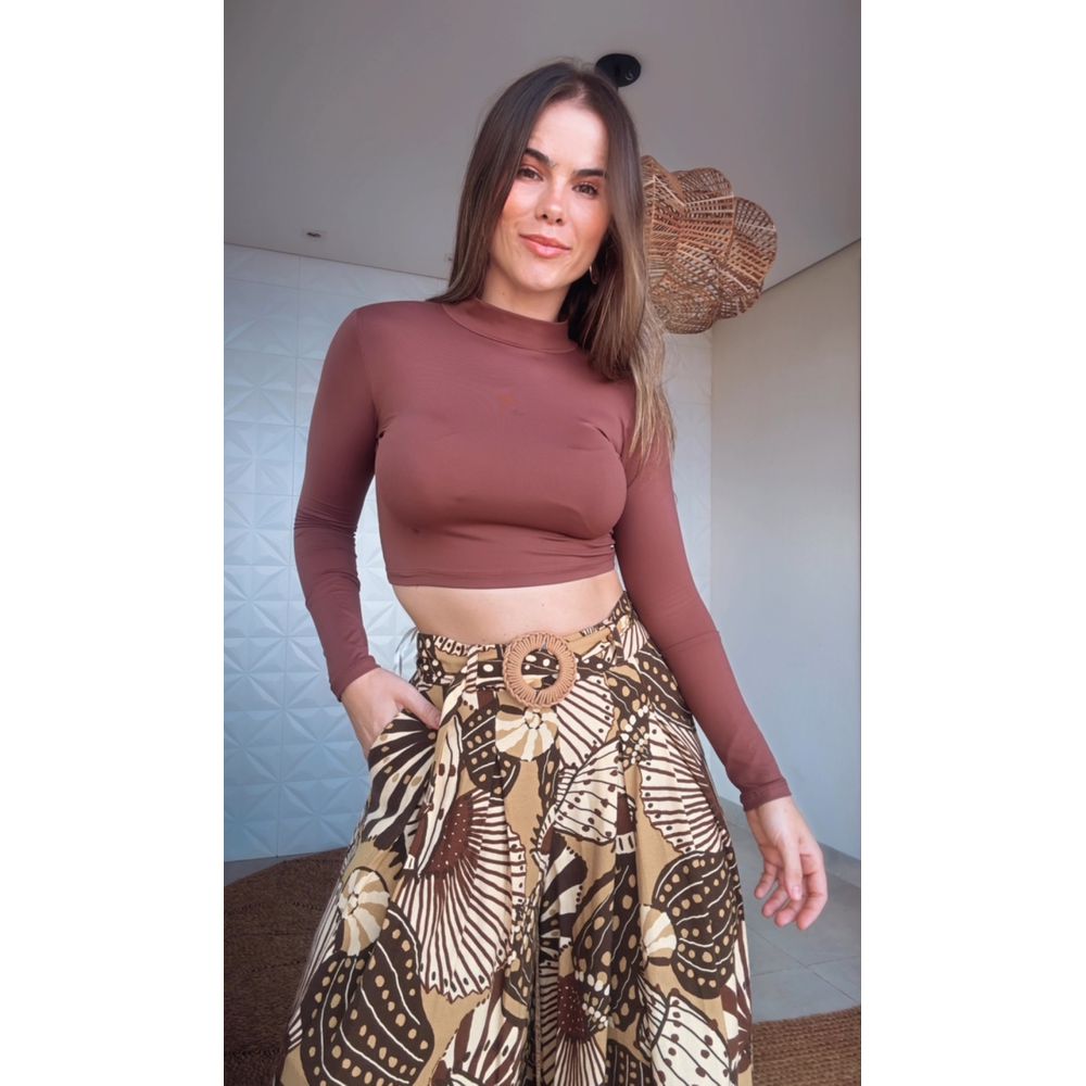 Cropped Manga Longa Marrom