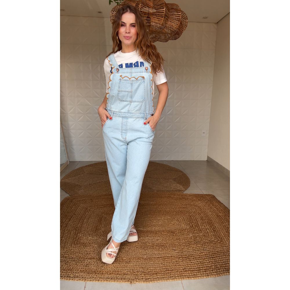 Jardineira Jeans Festone Estampado