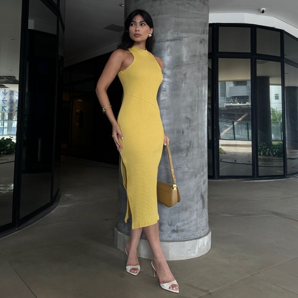 Vestido com recorte amarelo - Maranata Moda Feminina