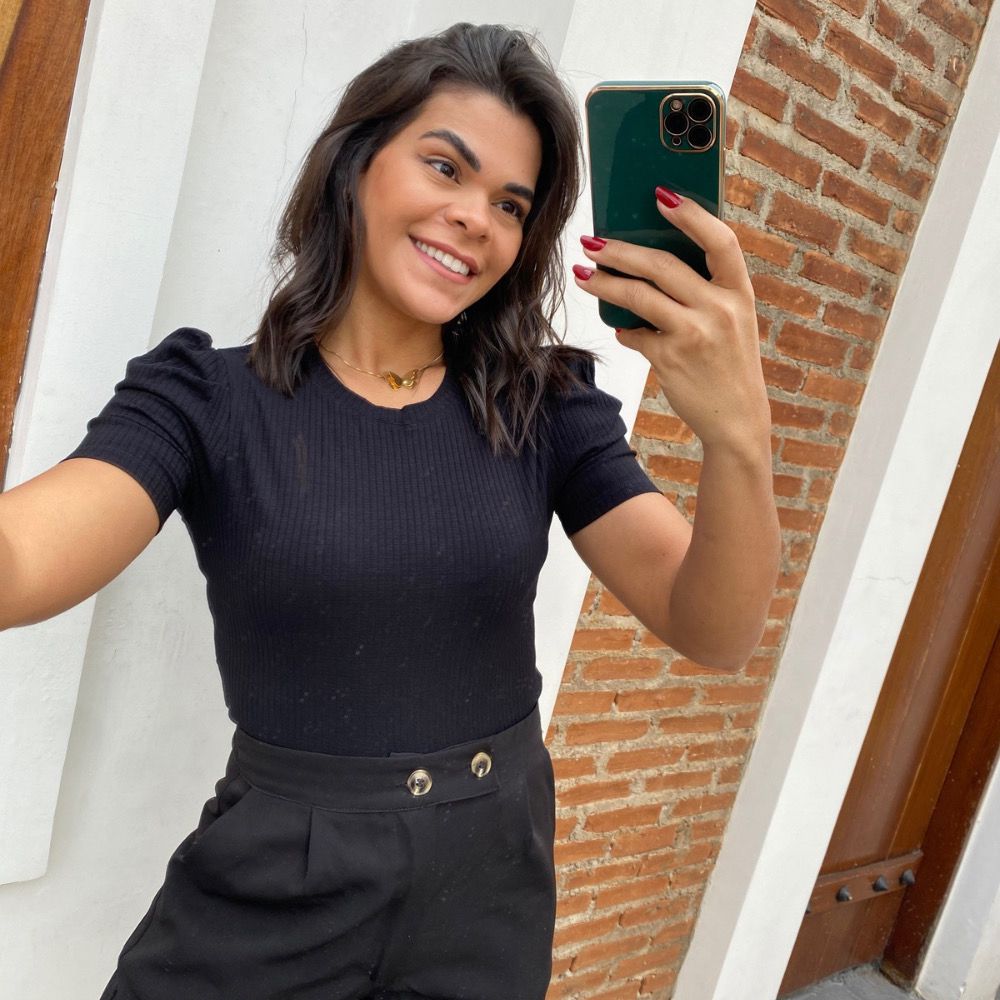 Blusa manga princesa preta - Maranata Moda Feminina