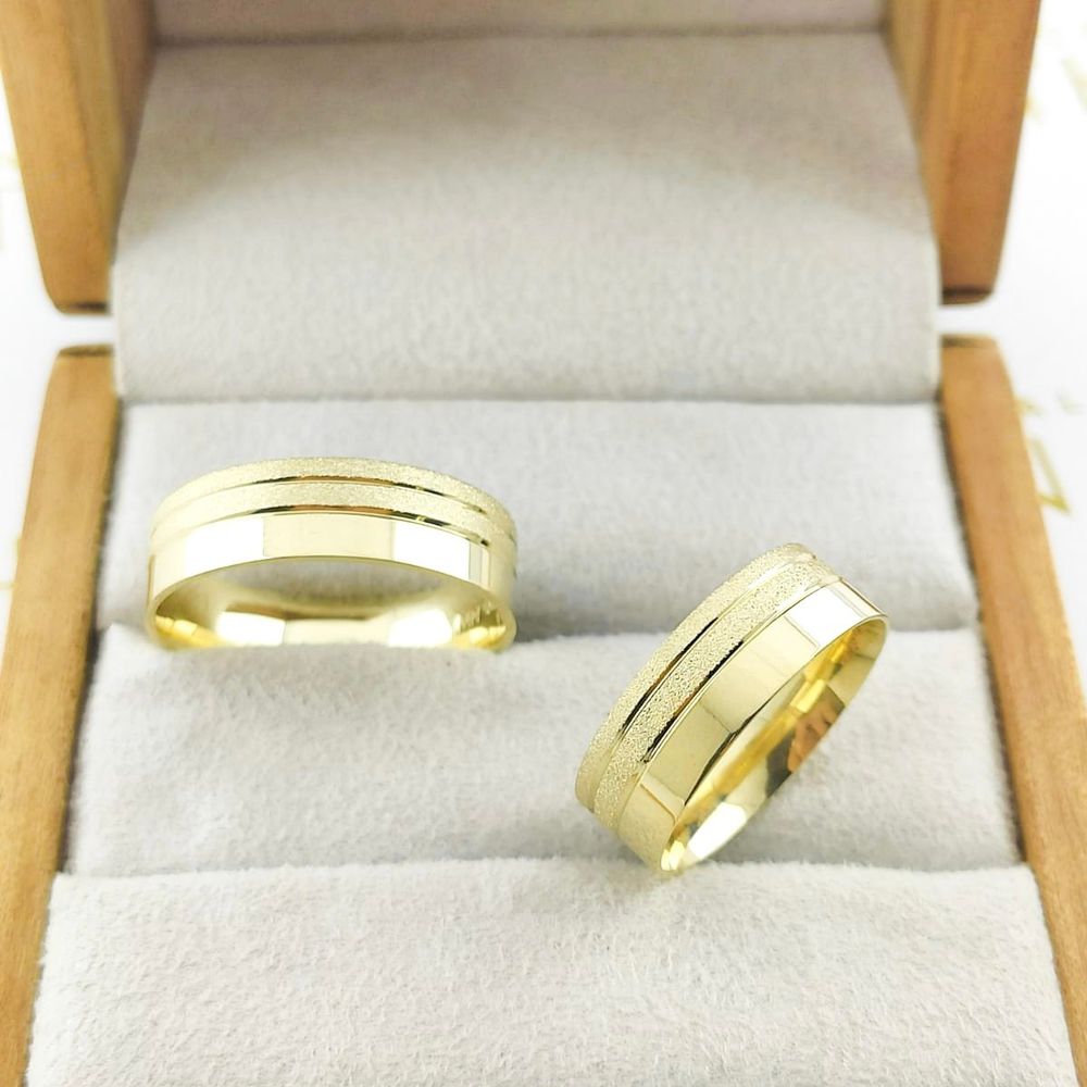 Alianças Em Ouro 18k Índia 6mm Reta Fosco Diamantado