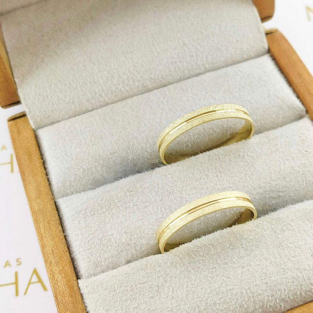 Alianças Em Ouro 18k Atenas 3mm Fosco Diamantado Reta