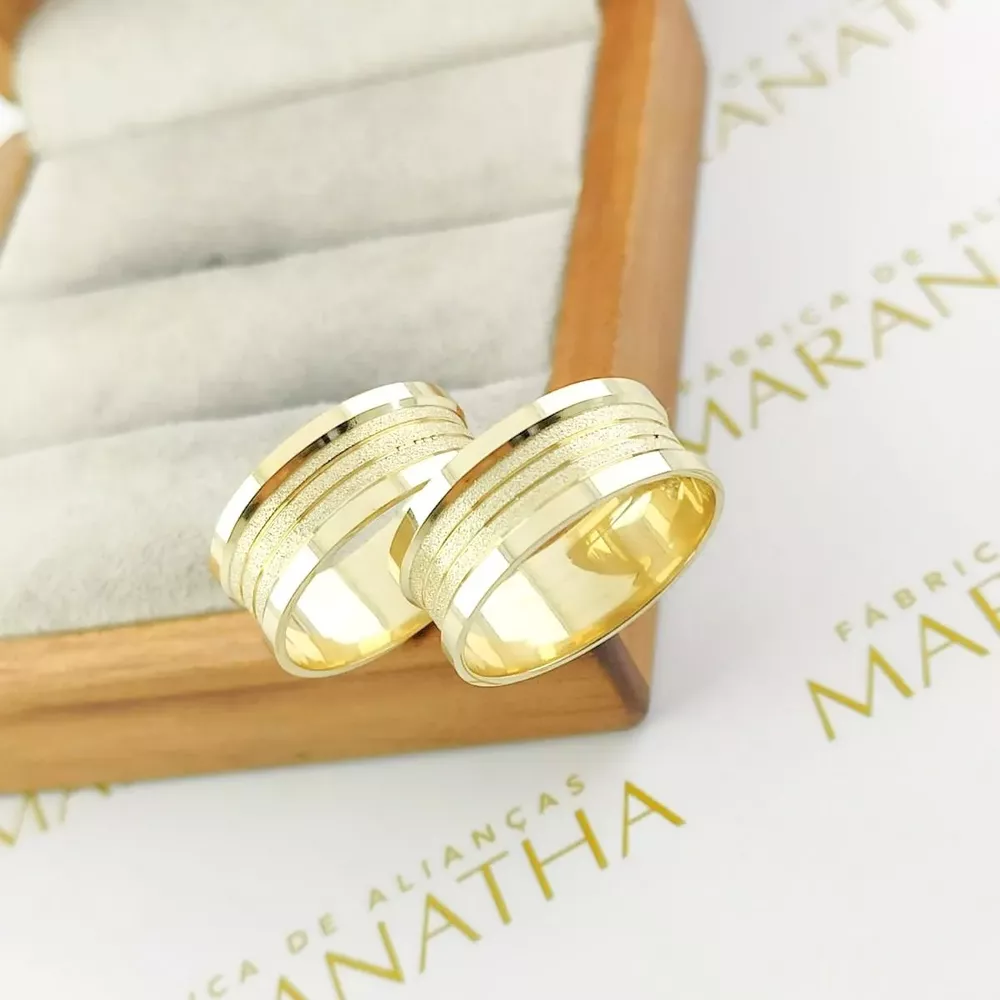 Alianças Em Ouro 18k Líbia 8mm Polida e Fosco Diamantado Reta