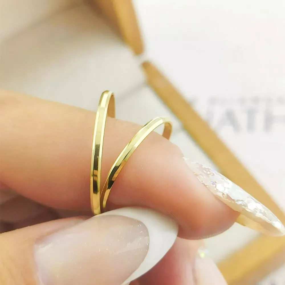 Alianças Em Ouro 18k Moroni 1.2mm Polida Reta Chanfrada