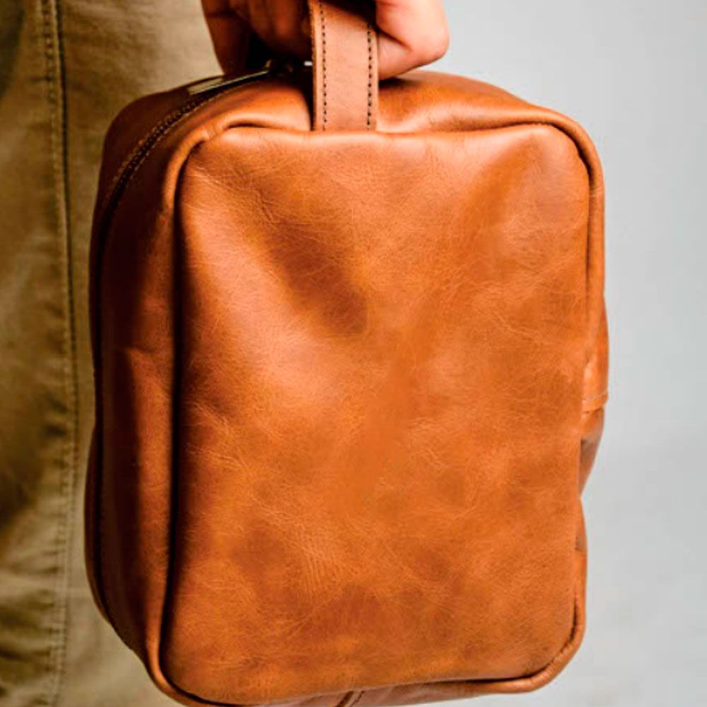 NECESSEIRE OC 2025 P. 18X13CM S/ FORRO (CORES PRET... - Private Label