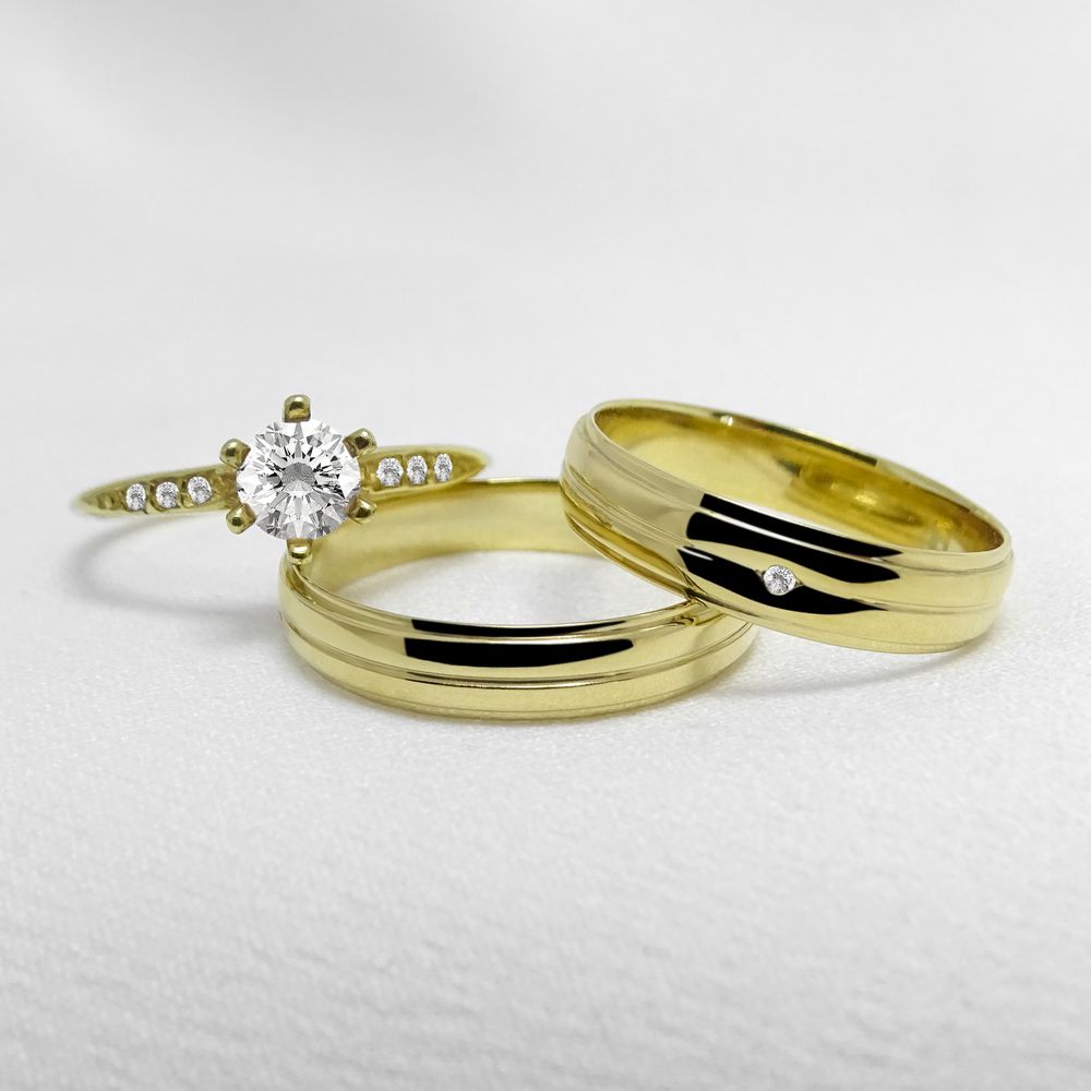Aliança de Casamento em Ouro Maciço Abaulada Evelyn - Combo