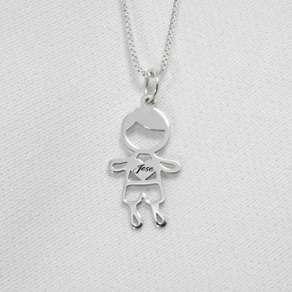 Pingente Menino Personalizado com nome em Prata 995
