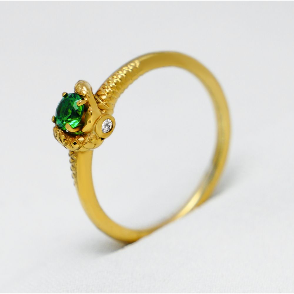 Anel em Ouro 18k com Pedra verde Snake - Peça Única 