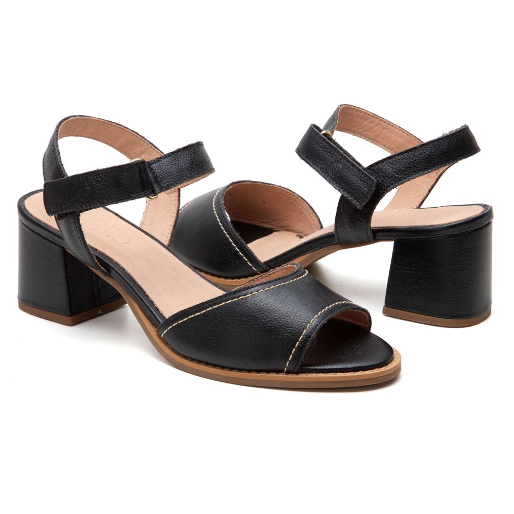 Sandália Peep Toe - Preta - LEVE 