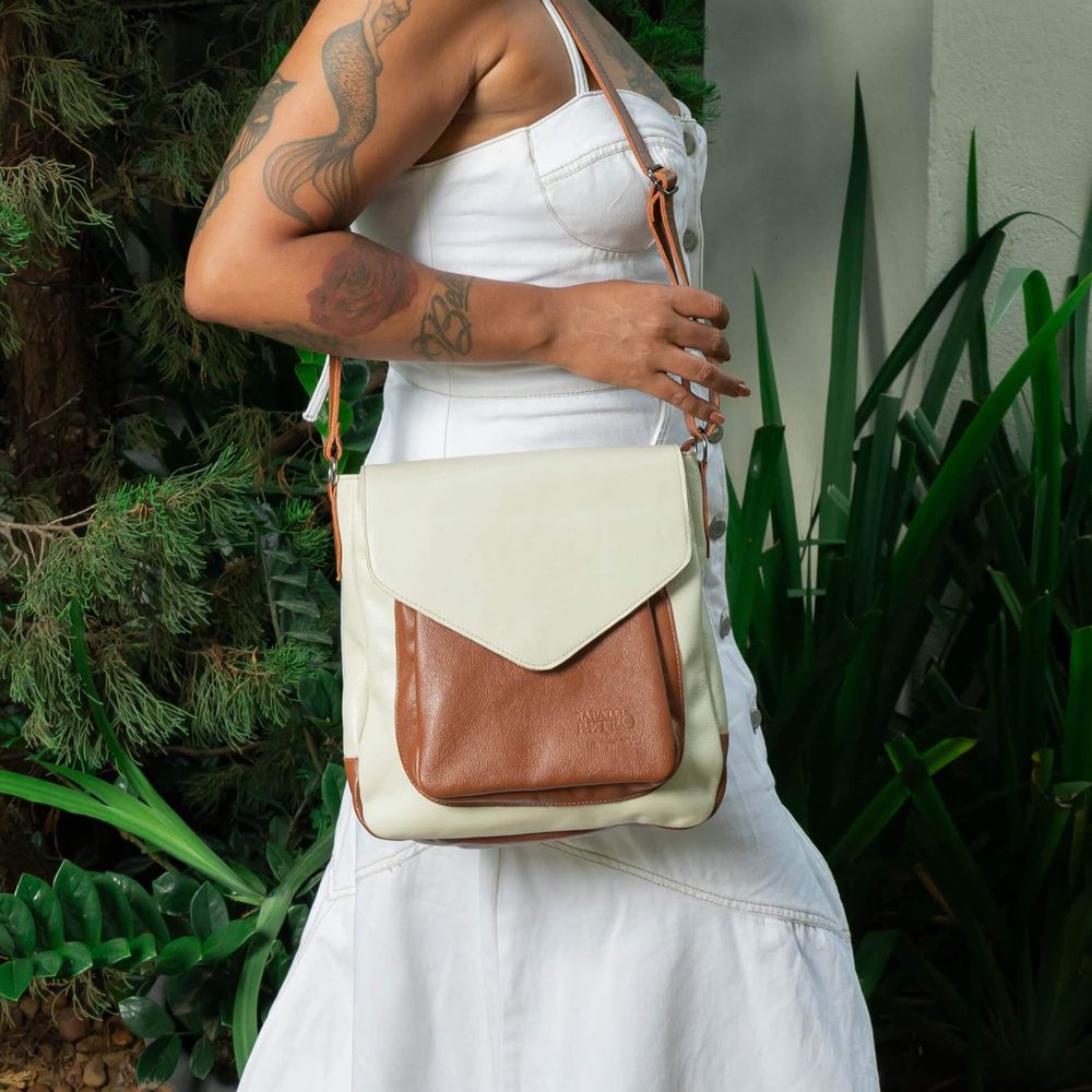 Bolsa RetrÔ - Off White e Chocolate - ANCESTRAL