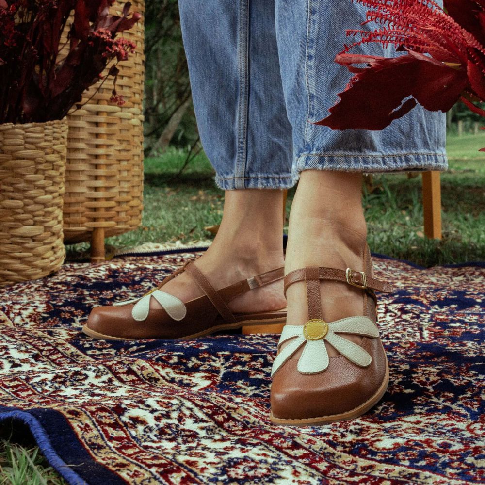 Sapatilha RetrÔ - Chocolate, Off White e Mostarda - JARDIM