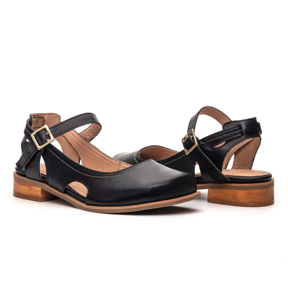 Sapatilha RetrÔ - Preta - TRILHAR