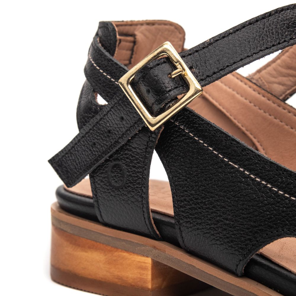 Sapatilha RetrÔ - Preta - TRILHAR