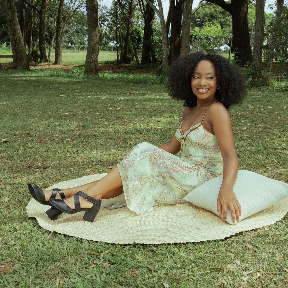 Bolsa RetrÔ - CARIOCA - Preta E Off White