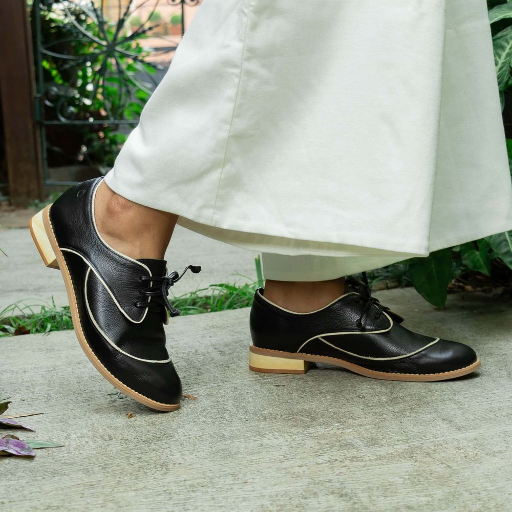 Sapato Oxford - Preto e Off White - HÍSTORIA