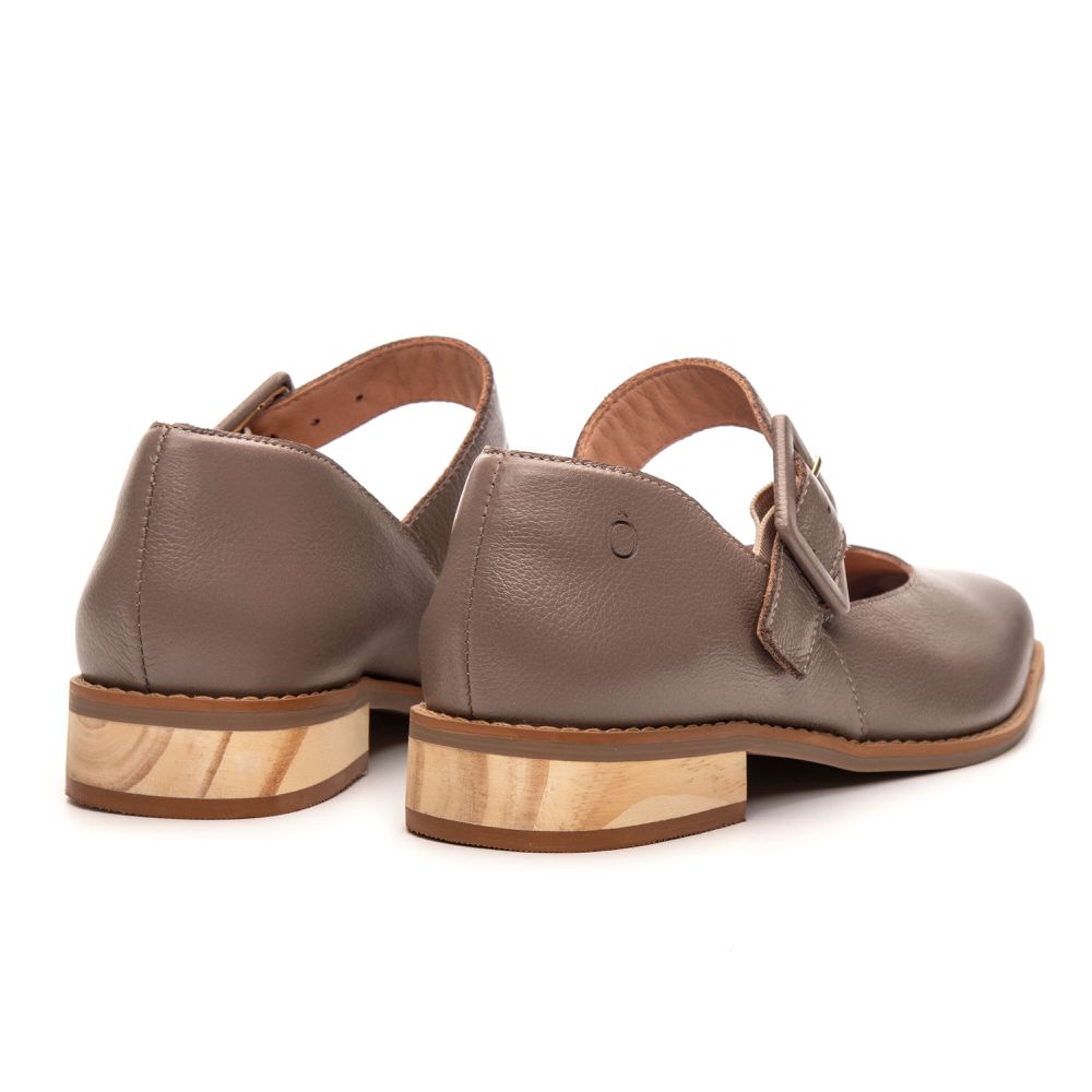 Sapatilha RetrÔ - Fendi - RAIZ