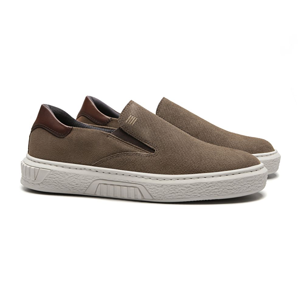 SLIP-ON MASCULINO CASUAL EM COURO MARROM 